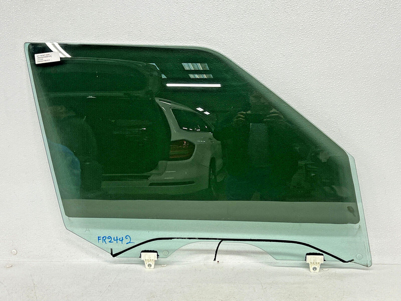 ⭐2011-2020 INFINITI QX56 QX80 FRONT RIGHT DOOR WINDOW GLASS PANEL OEM LOT2442