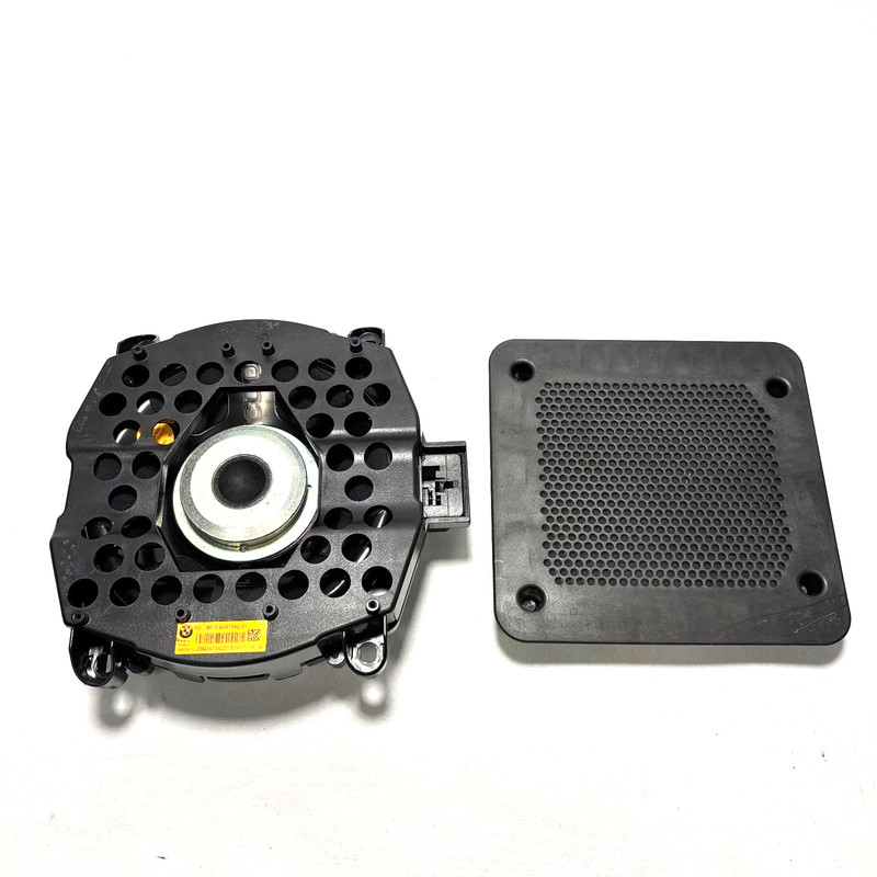 π 2007-2018 BMW X3 F25 FRONT LEFT UNDER SEAT SUBWOOFER SPEAKER 65139247342 OEM