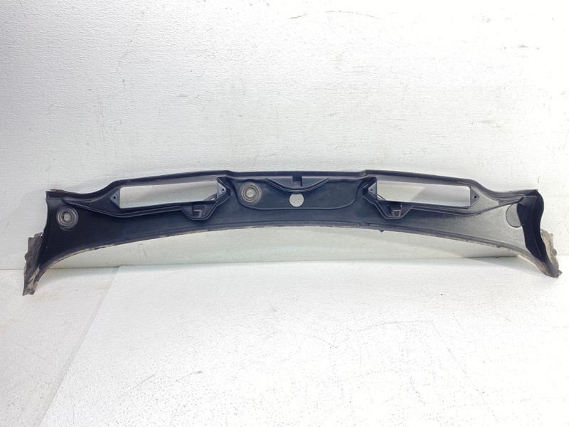 06-12 BMW E90 E91 3 Series M3 Front Windshield Wiper Trim Cover Cowl Panel OEM✅