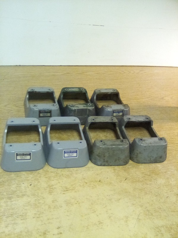 Lot Of 7 Microswitch Palm Switch Guard Housing 3PH1