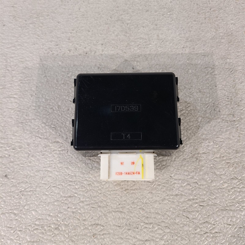 94-98 Mustang Gt Cobra Windshield Wiper Relay Module Aa7422