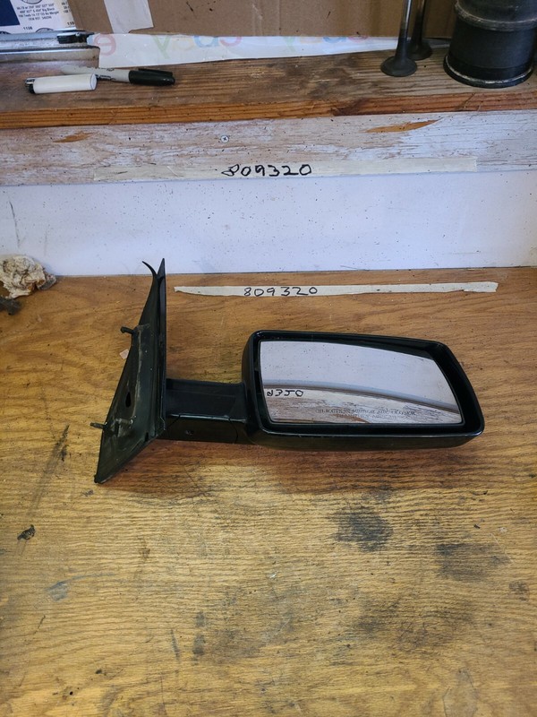 1985 - 89 GM Chevrolet mirror 15532458 RH passenger