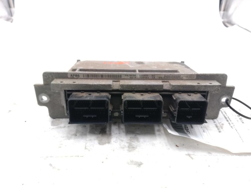 Used Engine Control Module (ECM) fits: 2009 Lincoln Mks Electronic Control Modul