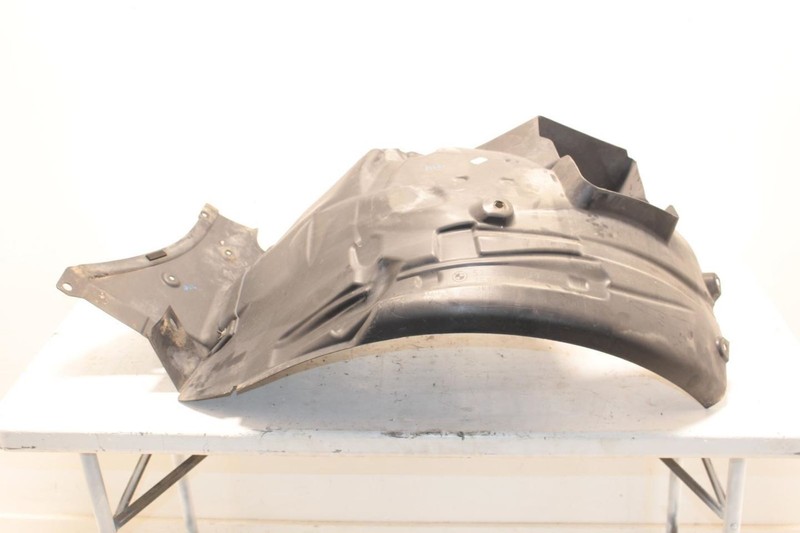 08-13 BMW M3 4.0L Passenger Right Front Inner Fender Liner 51718043214
