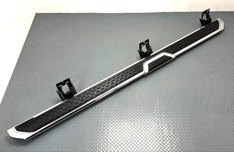 ✅ 2019-2026 RAM 2500-3500 5th Gen CREW CAB OEM RIGHT SIDE STEP RUNNING BOARD