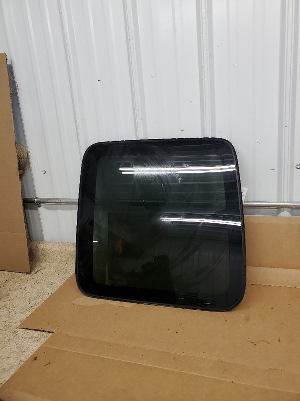 Driver Rear Door Glass Classic Style Fits 99-07 SIERRA 1500 PICKUP 298768