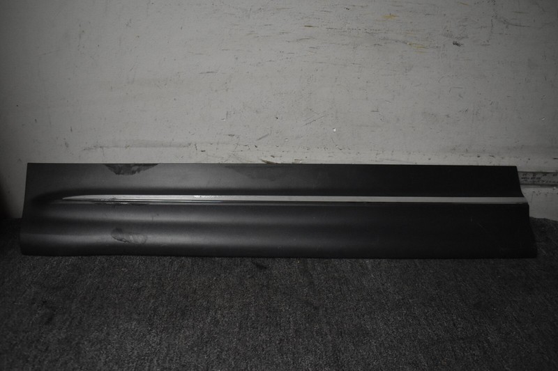 2020 MERCEDES BENZ X247 FRONT LEFT SIDE DOOR MOLDING FACTORY OEM