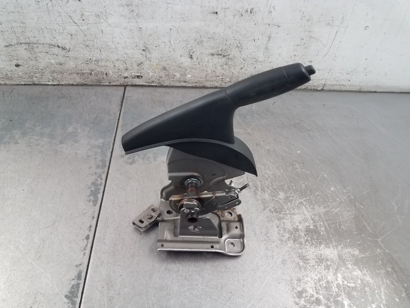 2014 Nissan Juke Nismo RS Parking Brake Handle Assembly #50369 X8