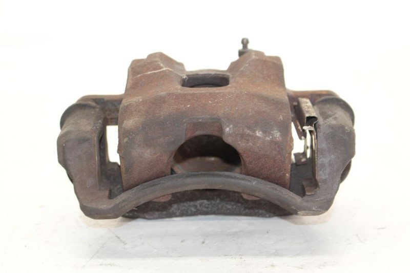 83-97 Nissan Pickup D21 Passenger Right Front Caliper Assembly