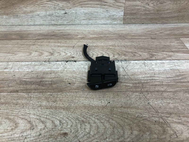 LEXUS OEM RX350 RX350H FUEL GAS GASOLINE DOOR LID TRUNK TAILGATE SWITCH 23-26