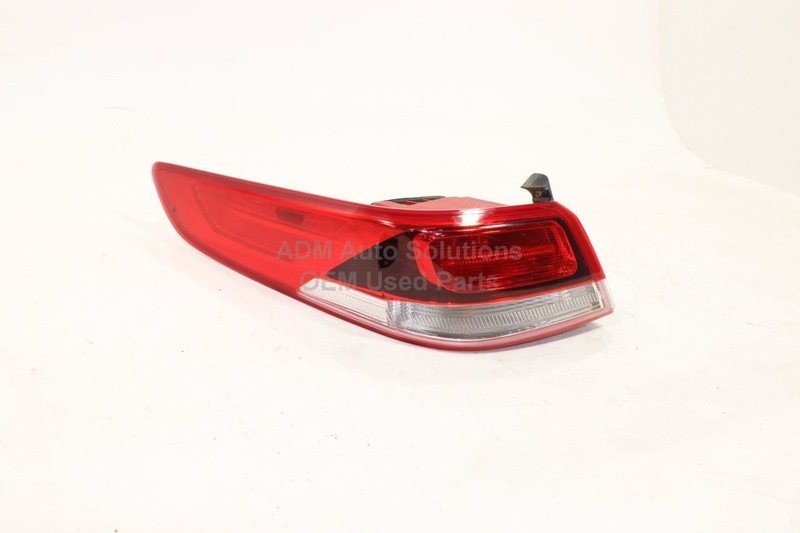 2016-2020 KIA OPTIMA Outer Driver Left Tail Light Incandescent 92401D5000 OEM
