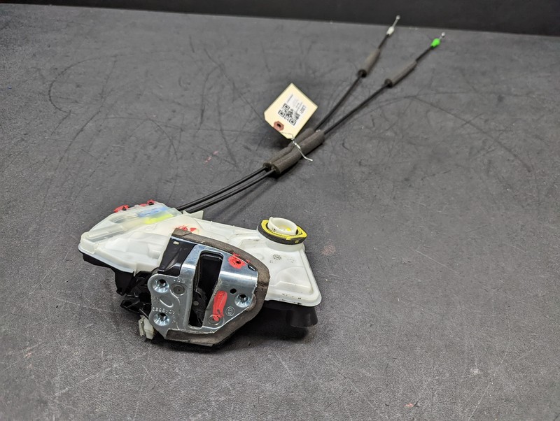 Front Right Door Lock Latch 2015 Lexus RC350 69030-53120 2014 - 2019 2020 2021