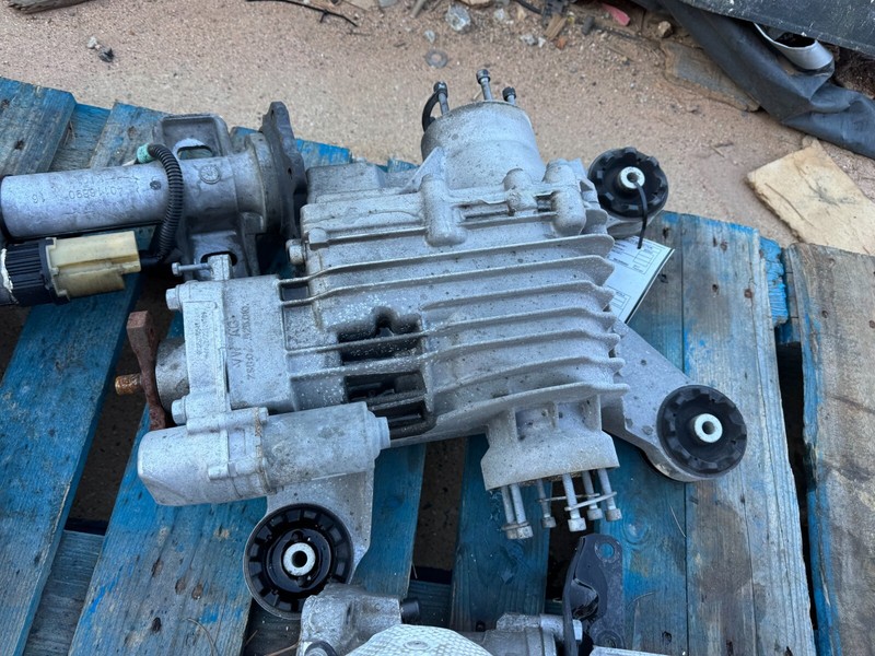2018-2021 VOLKSWAGEN VW ATLAS REAR CARRIER DIFFERENTIAL