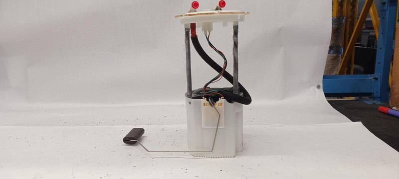09 FORD ESCAPE Fuel Pump Assembly 2.5L OEM 1 Year Warranty!