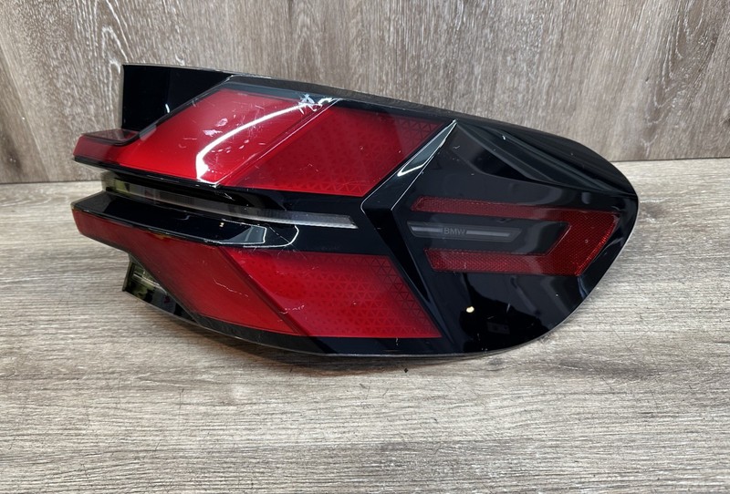 2024-25 BMW X5RH TAIL LIGHT ASSY OEM - 5A11EC4 / 2SK-015-954