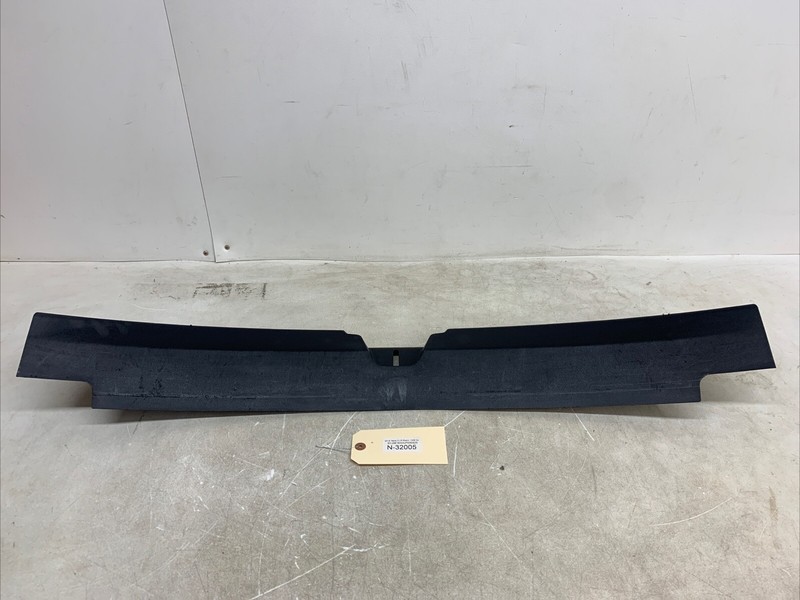 ⚡️2017-2021 TESLA MODEL 3 TRUNK TRIM MOLDING OEM 1086315-00-D 32005 M5