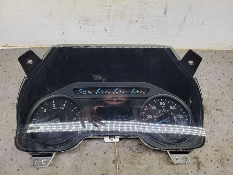Speedometer Cluster MPH XL ID GL3T-10849-BGF Fits 16 FORD F150 PICKUP 1706696