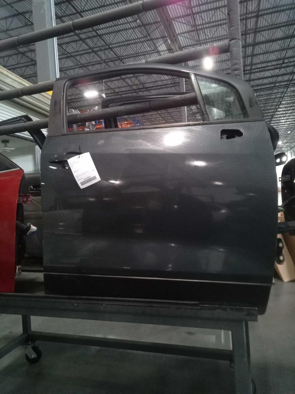 2021 Chevrolet Trax Front Right Door Shadow Gray Metallic 44246 Used