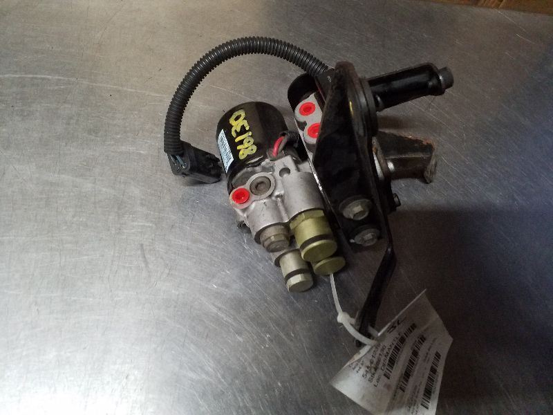 Anti-Lock Brake Part Assembly Fits 96 GRAND CHEROKEE 192051