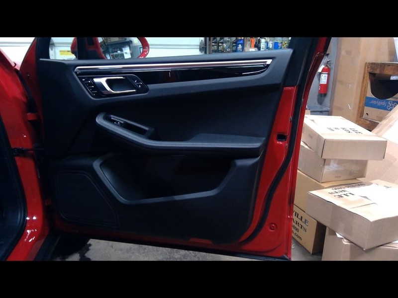 2018 MACAN Passenger Right Front Door Trim Panel 1529437