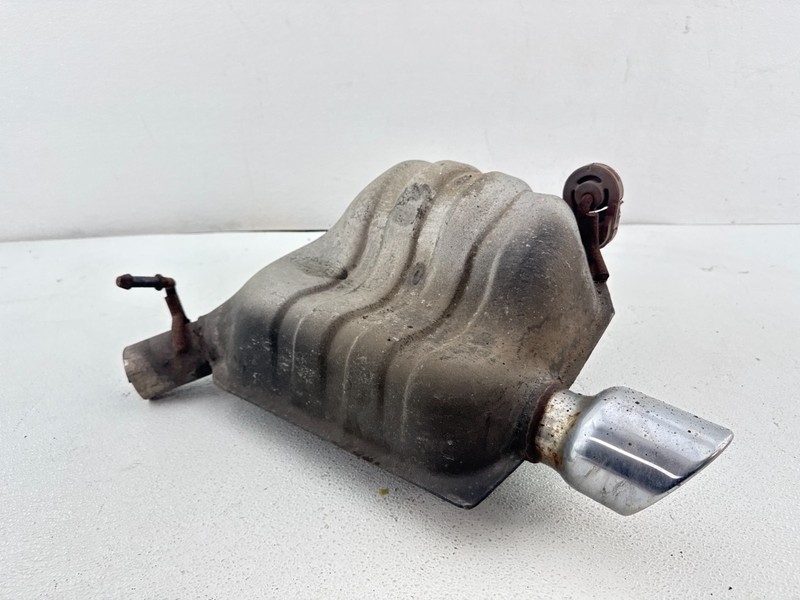 2014 - 2020 JEEP GRAND CHEROKEE 3.6L REAR EXHAUST SYSTEM MUFFLER PIPE OEM