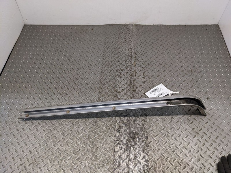 05-10 HONDA ODYSSEY RIGHT CENTER SLIDE DOOR TRACK RAIL Assy 1183297