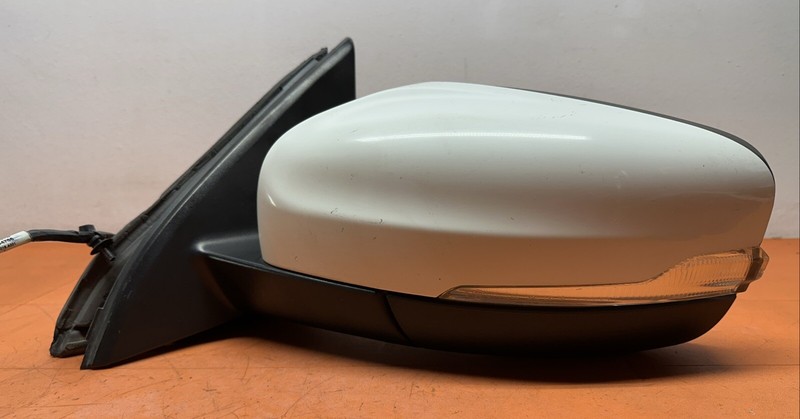 2012 - 15 Volvo S60 Left Mirror White W/O Blind Spot Turn Signal LH 13 Wires