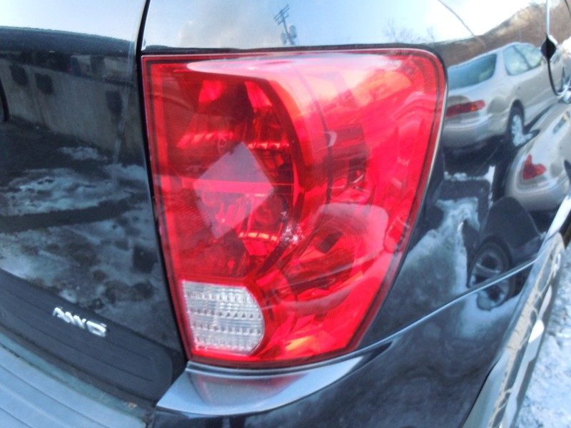 2006-2009 Pontiac Torrent Tail Light Lamp Passenger Right RH