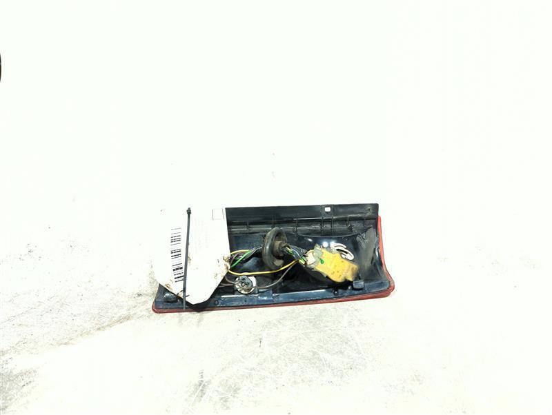 2000 Chevrolet Astro Left Tail Light Assembly Silver OEM 288843 157K Miles