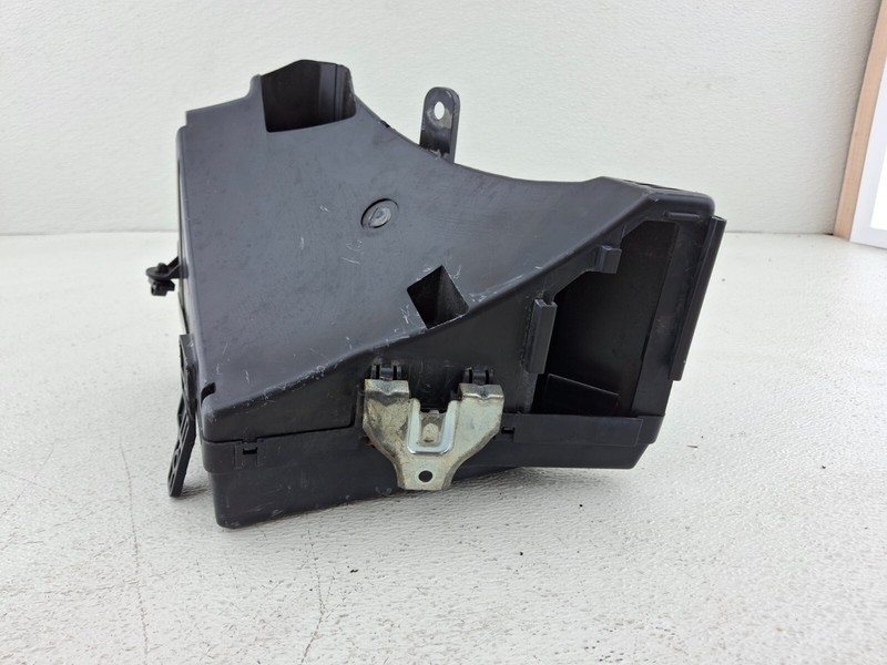 2012 - 2014 Subaru Impreza Engine Fusebox Fuse Box Relay OEM