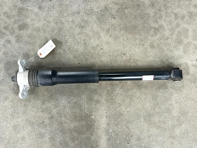 ⭐2021-2023 HYUNDAI ELANTRA FWD REAR RIGHT SIDE SHOCK STRUT ABSORBER OEM LOT2710