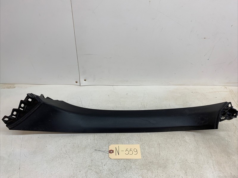 ⚡️16-21 TESLA MODEL X TAILGATE TRIM COVER RIGHT OEM 1037903-00-D 559 U8