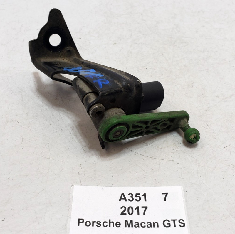 ✅ 15-24 OEM Porsche Macan GTS 95B Front Right Passenger Height Level Sensor 34k