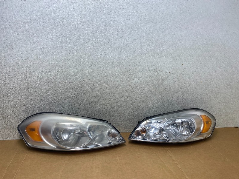 2006 - 2013 Chevrolet Impala Left+Right Set Headlights Halogen T1142 DW