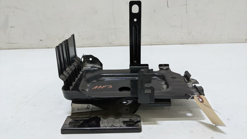 Battery Tray Holder Bracket 2020 Chevrolet Equinox 84179727 2018 2019