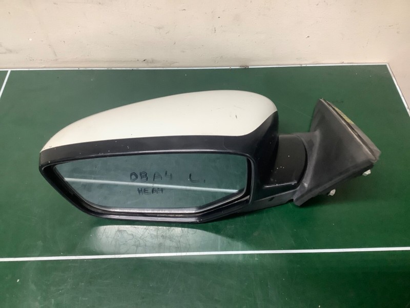 08-12 Accord Sedan 4Dr Left Door Rear View Mirror Power, Heated White used OEM