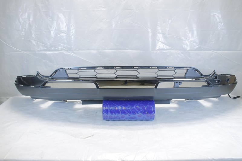 2024-2025 CHEVROLET TRAX FRONT LOWER BUMPER VALANCE WITH TEMP SENSOR OEM