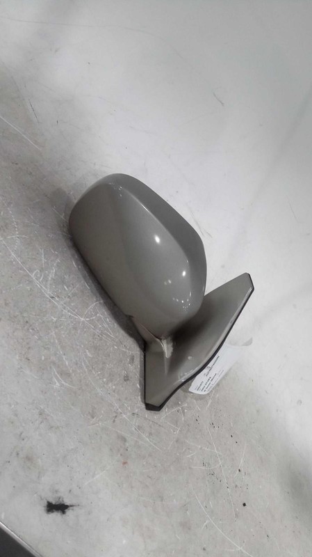 2004 SUZUKI VITARA Right Door Mirror Assembly OEM 496266 Used 82k Miles