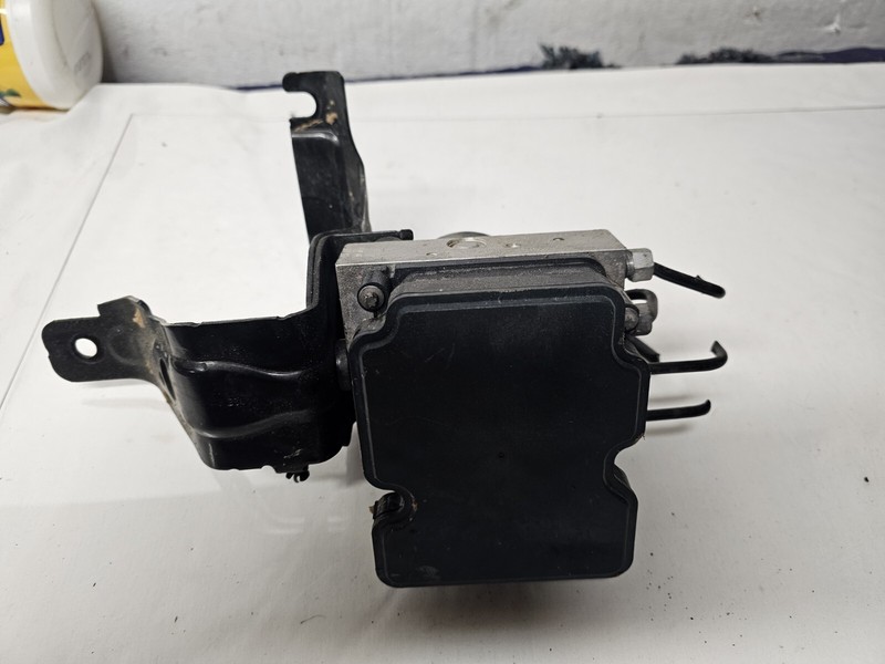 2014 Jeep Cherokee Abs Pump Control Module