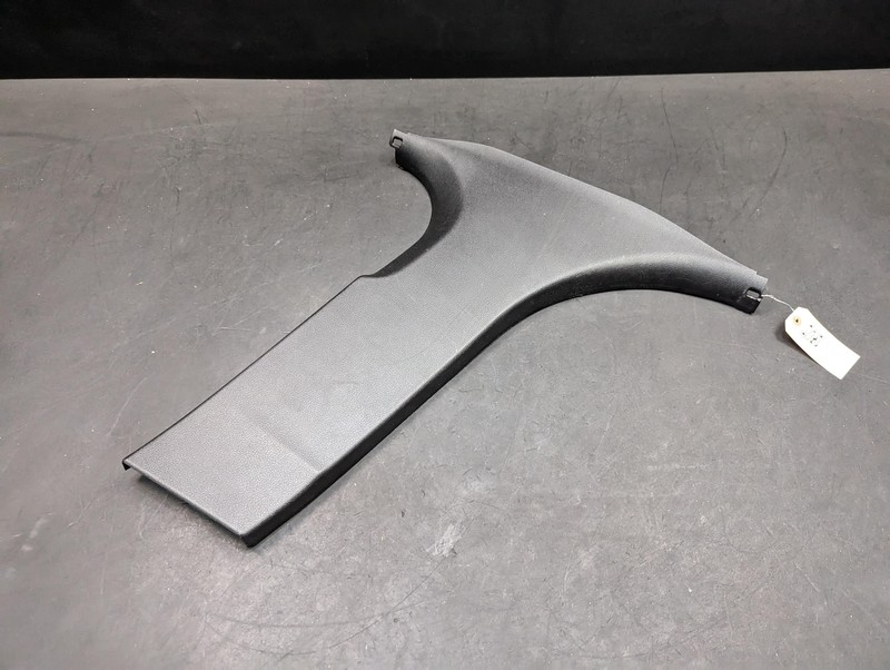 Center Right B Pillar Lower Trim Panel 2018 BMW 330i 51437221002 2017
