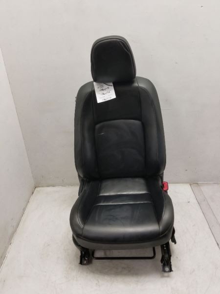 11-13 LEXUS CT200H FRONT PASSENGER SIDE BLACK LB20 LEATHER BUCKET SEAT ASSEMBLY