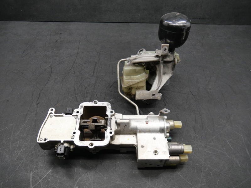 2008-2012 Audi R8 Shift Actuator 4.2L E Gear Shifter Valve Pump A/T 0083630A OEM
