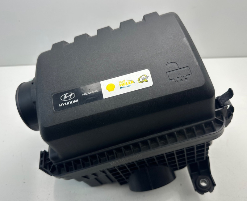 2017-2020 Hyundai Elantra Sedan Air Cleaner Intake Box Assembly OEM
