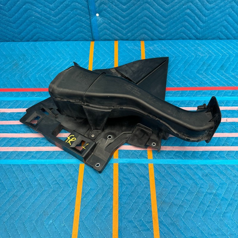 2015–2019 Lexus RC200t RC300 RC350 Front Right Air Intake Duct OEM 5320824080