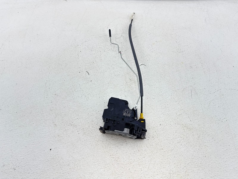 2024- 2026 CHEVROLET TRAX FRONT RIGHT SIDE DOOR LATCH LOCK ACTUATOR OEM 13553103