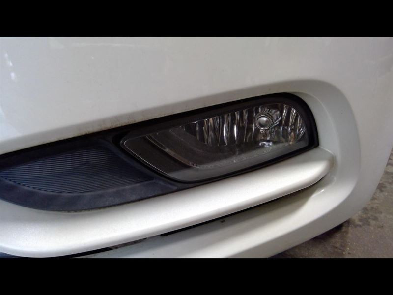 Driver Fog Light Sedan Fits 14-16 FORTE 1453814
