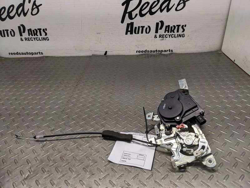 05 - 10 HONDA ODYSSEY RIGHT PASSENGER REAR DOOR LOCK ACTUATOR 1183295
