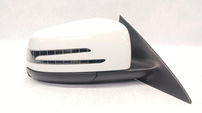 14-'16 MERCEDES CLA250 Right passenger Door Mirror w/blind spot OEM Grade A!