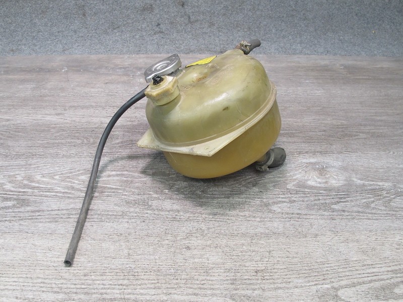 1983-1995 PORSCHE 928 S ENGINE COOLANT EXPANSION OVERFLOW RESERVOIR BOTTLE TANK