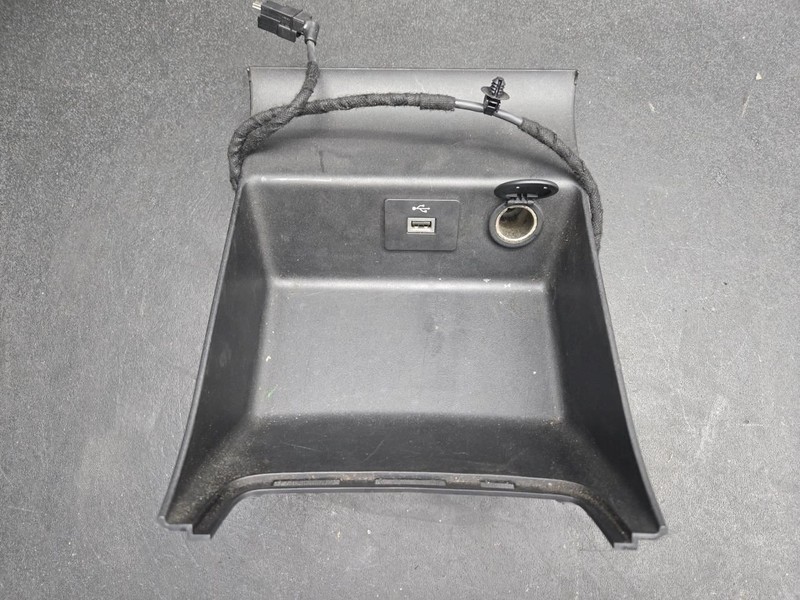 Center Console Storage Tray 2018 Ford Fusion HS73-F045P04-A 2017 2019 2020